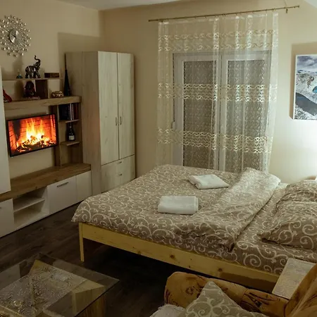 Stefan Zlatar Apartamento